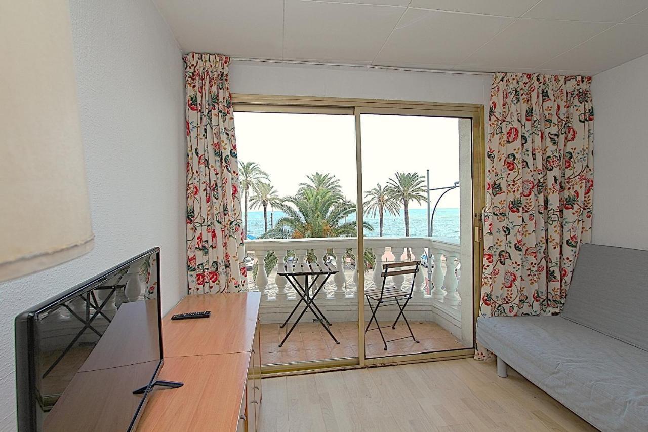 יורט דה מאר Apartaments Nautic מראה חיצוני תמונה